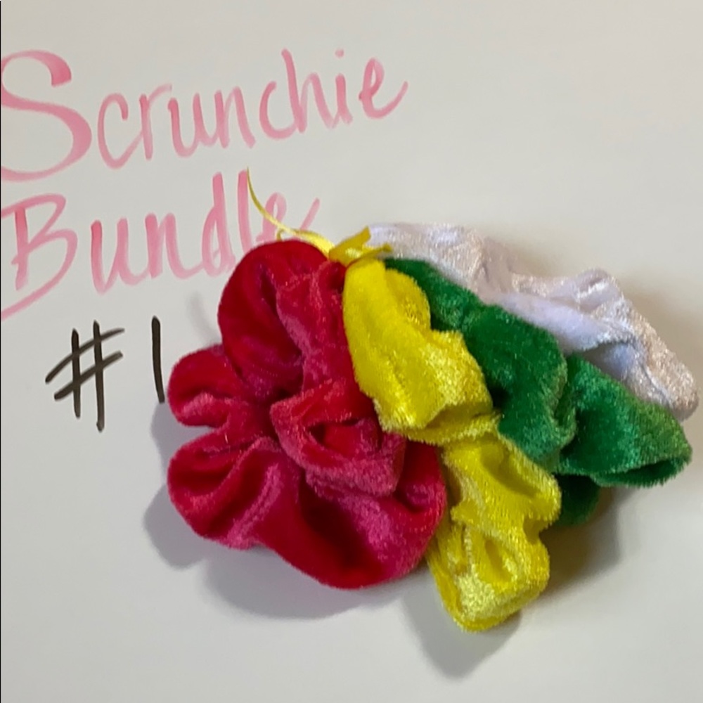 Four scrunchies bundle